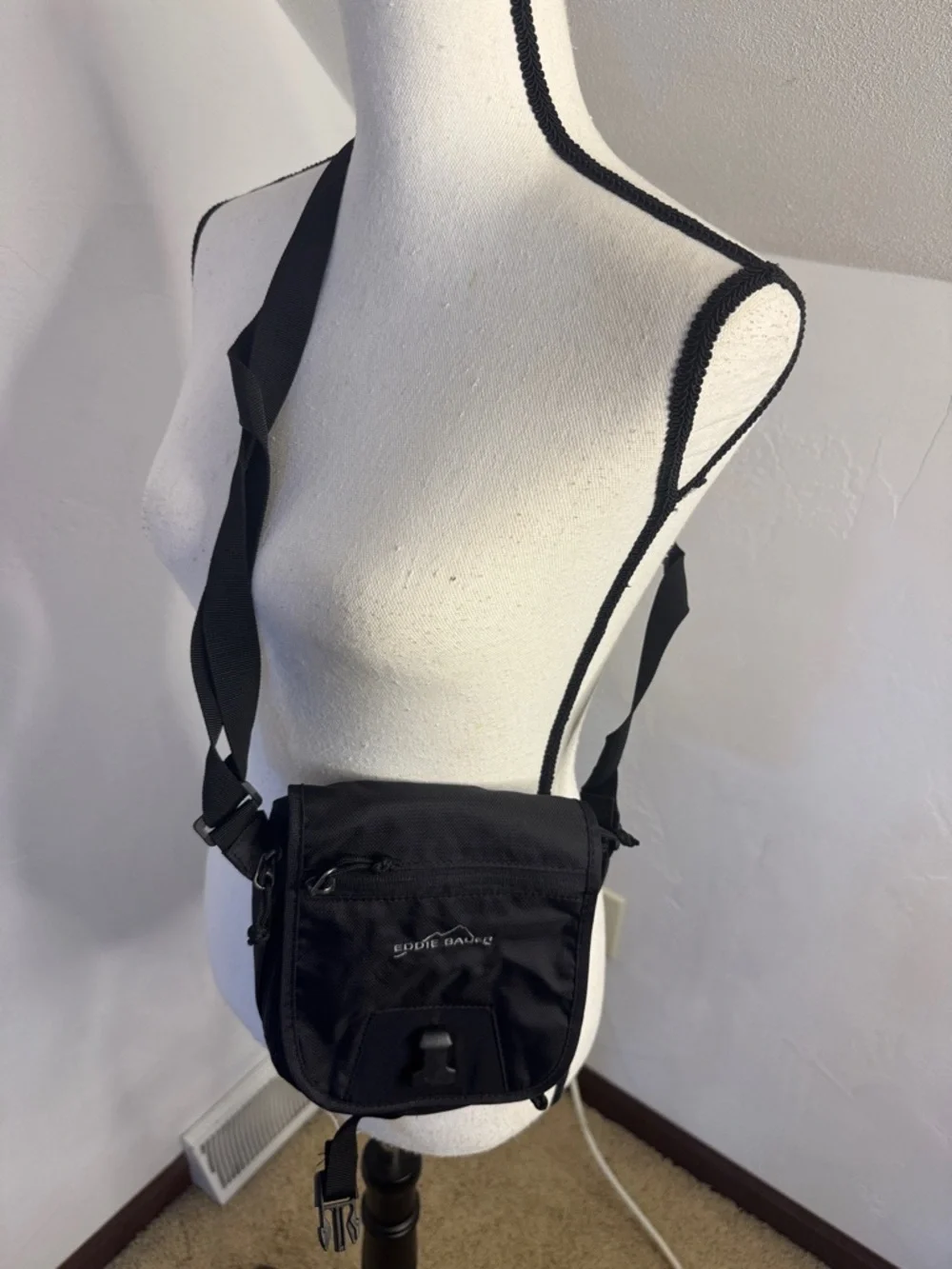 Eddie Bauer Black Compact Crossbody Sling Bag BP9948C